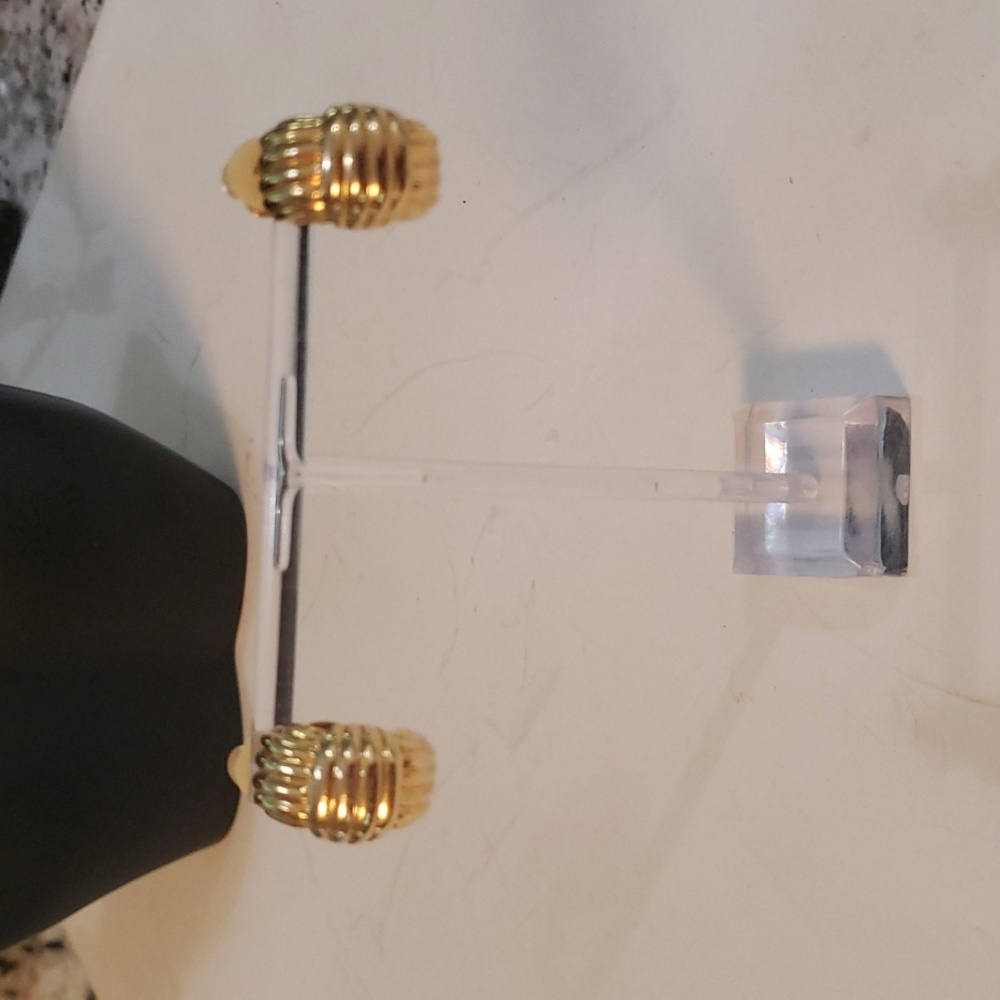 Vintage Ribbed Earrings (3For$15 item)